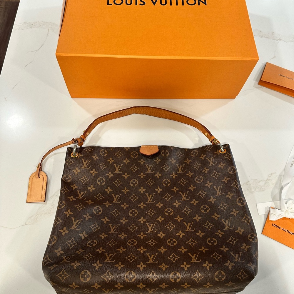 Louis Vuitton Graceful MM Shoulder Bag